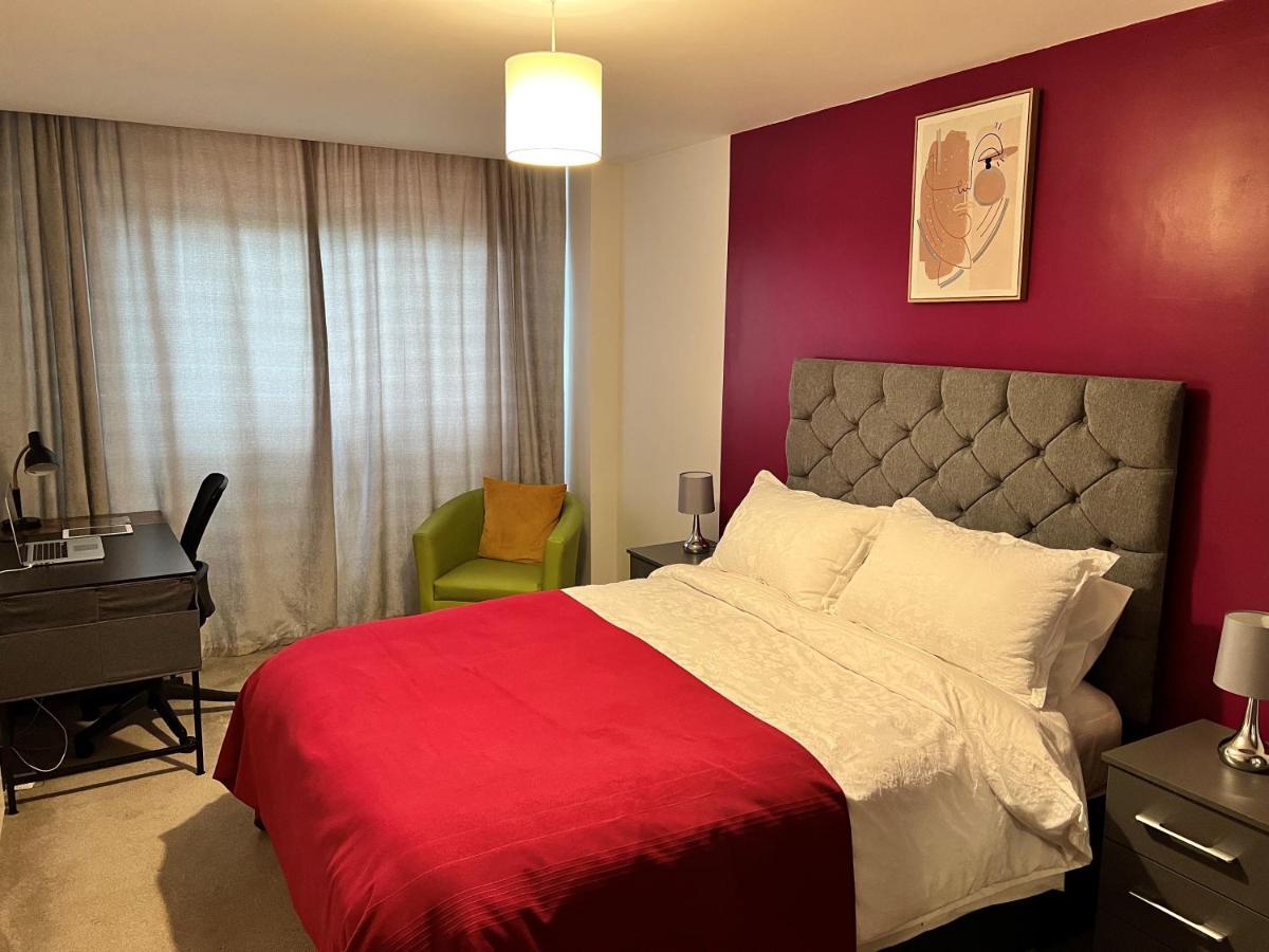 Spacious 1 Bed Relocation Apartment Free Parking, Brierley Hill Εξωτερικό φωτογραφία